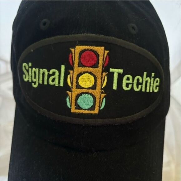 Signal Techie Port Authority Black Adjustable Ball Cap Hat *New* - Picture 2 of 8